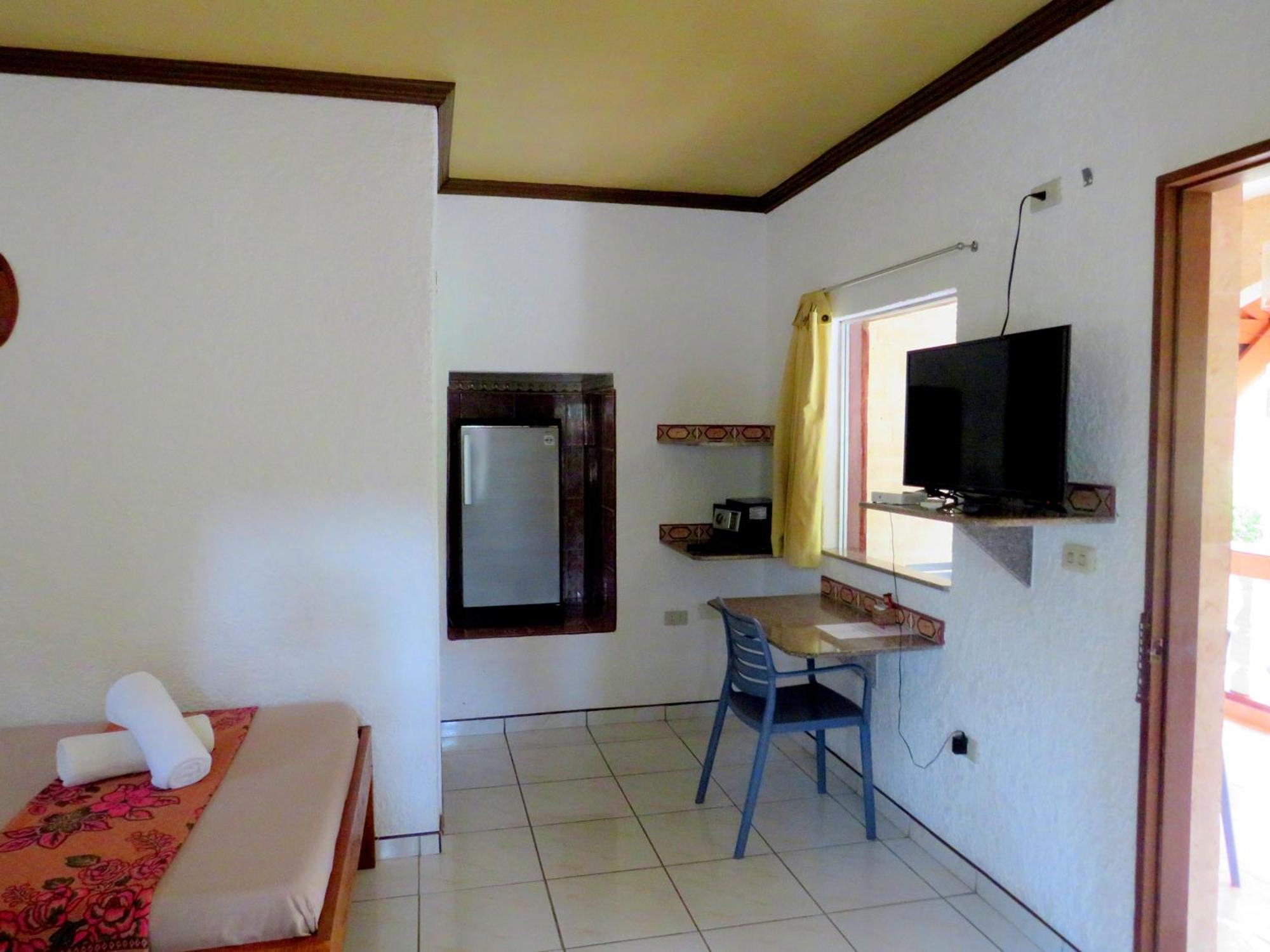 Alonaland Resort Panglao Esterno foto